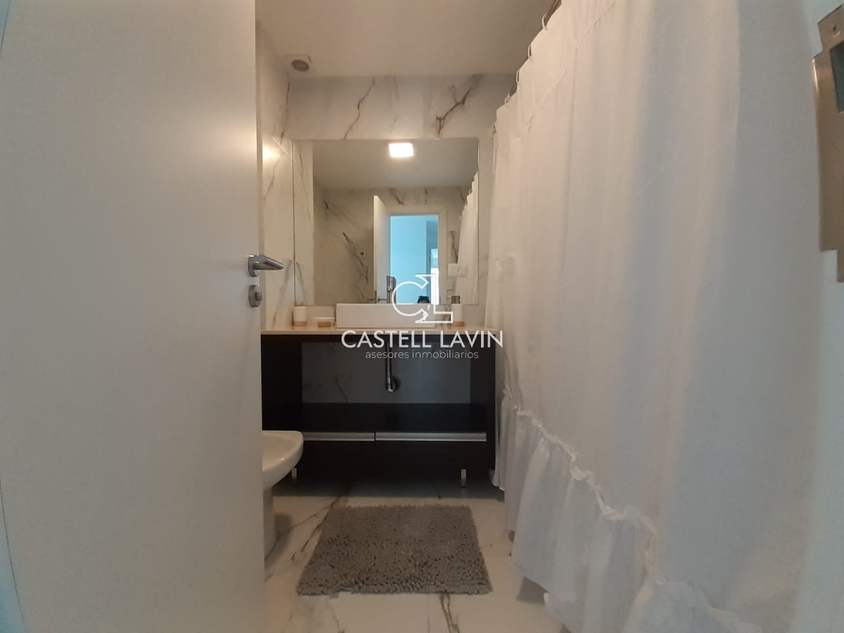 Apartamento ID.26 - Venta Apartamento 4 Dormitorios Primera Linea Playa Mansa Punta del Este