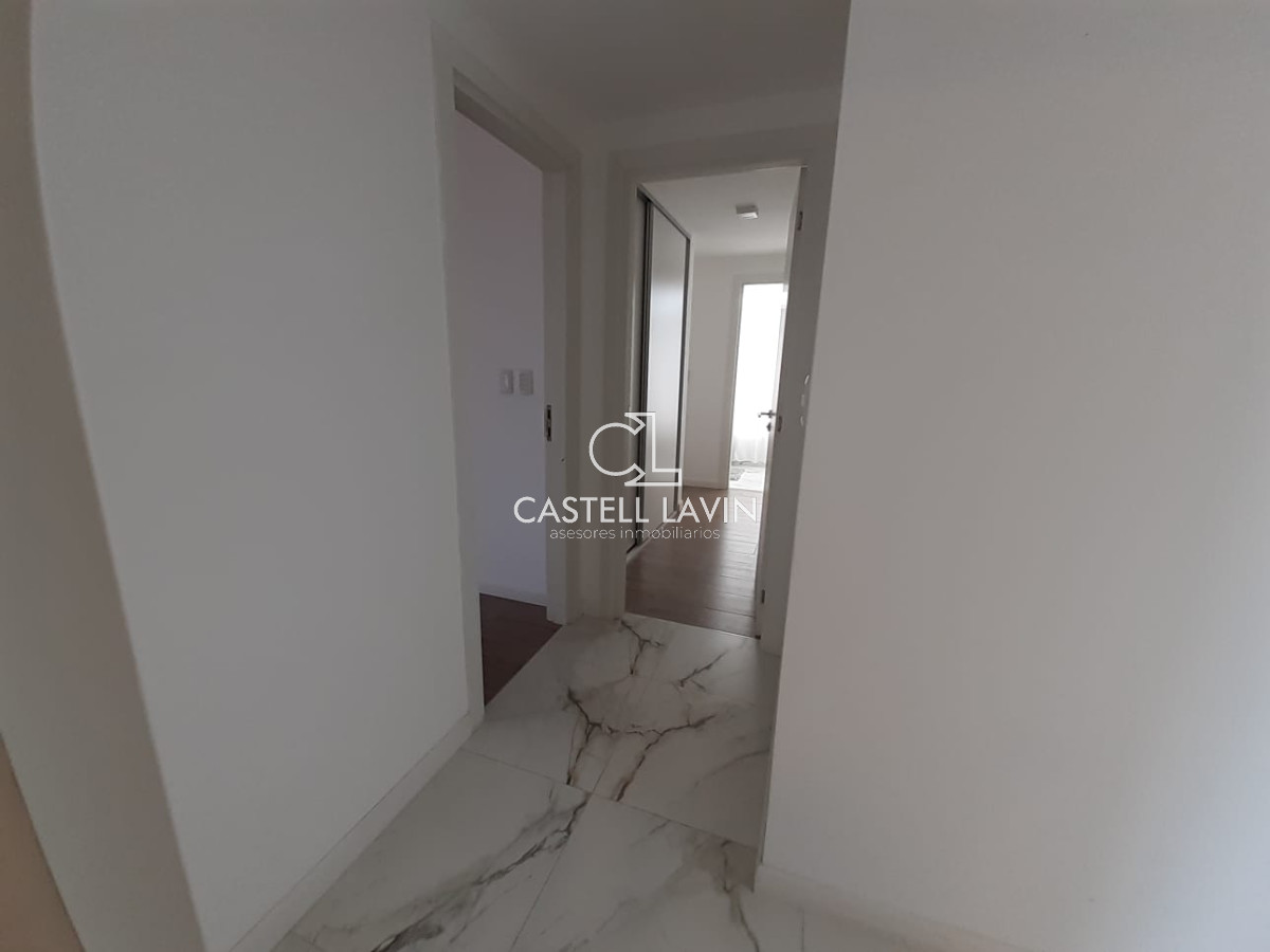 Apartamento ID.26 - Venta Apartamento 4 Dormitorios Primera Linea Playa Mansa Punta del Este