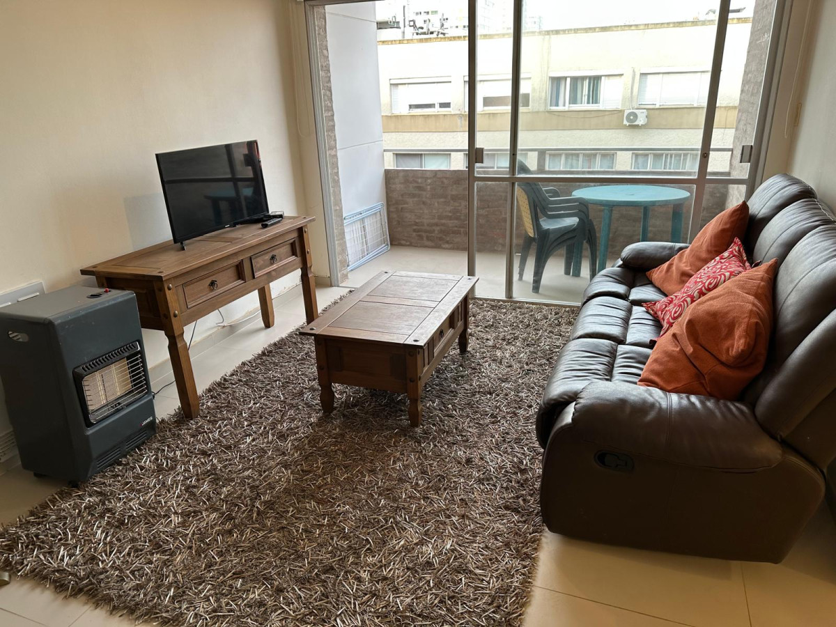Venta Apartamento 3 Dormitorios Peninsula Punta del Este 