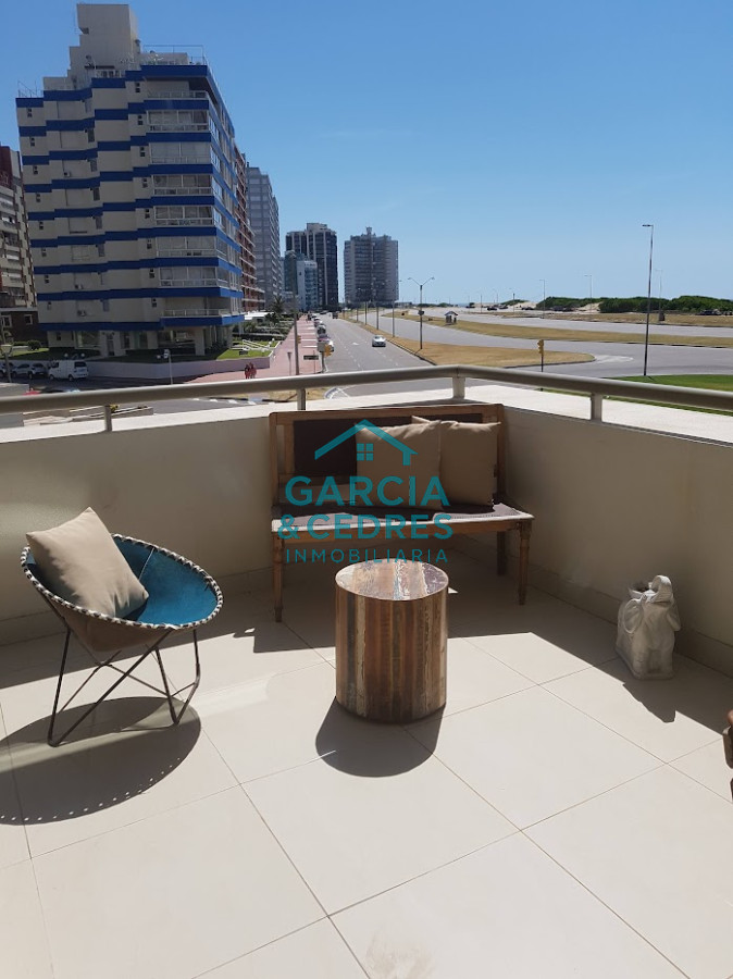 Apartamento ID.539 - Apartamento de 4 dormitorios en Torre Imperiale, Playa brava 