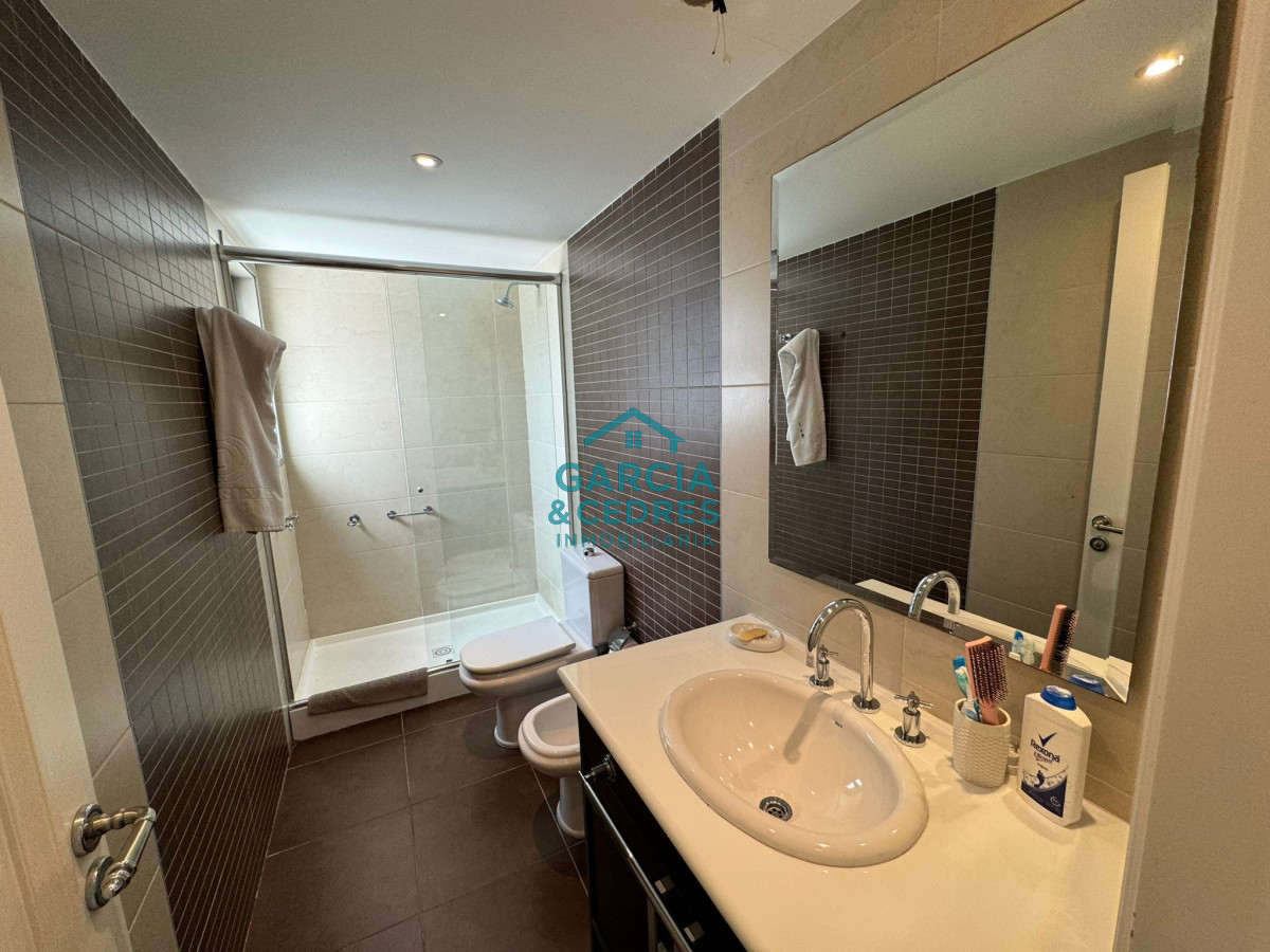 Apartamento ID.539 - Apartamento de 4 dormitorios en Torre Imperiale, Playa brava 