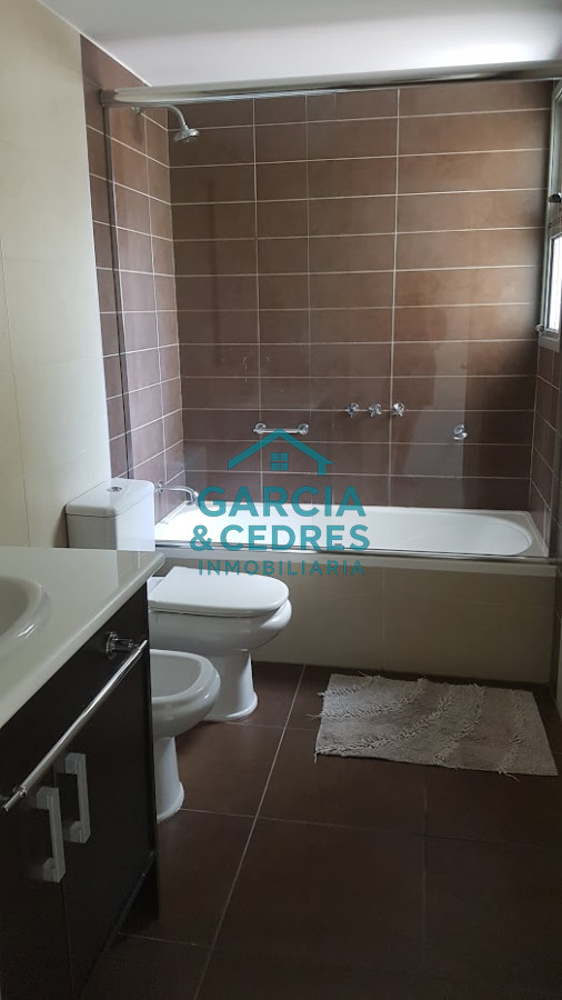 Apartamento ID.539 - Apartamento de 4 dormitorios en Torre Imperiale, Playa brava 