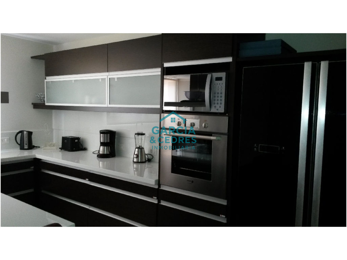 Apartamento ID.539 - Apartamento de 4 dormitorios en Torre Imperiale, Playa brava 