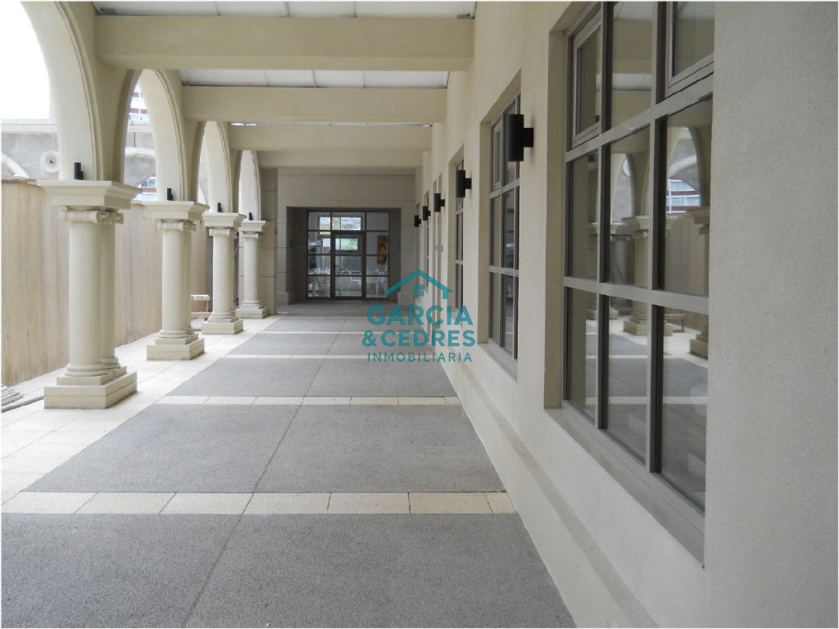 Apartamento ID.539 - Apartamento de 4 dormitorios en Torre Imperiale, Playa brava 