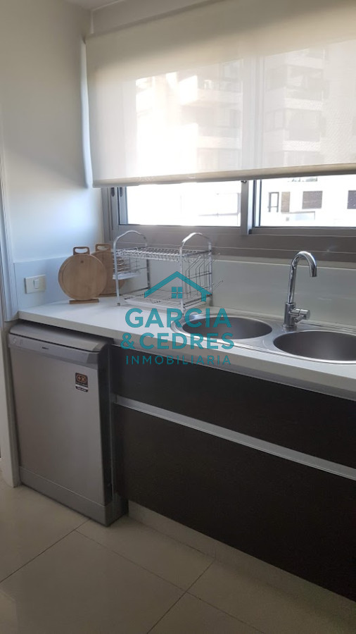 Apartamento ID.539 - Apartamento de 4 dormitorios en Torre Imperiale, Playa brava 