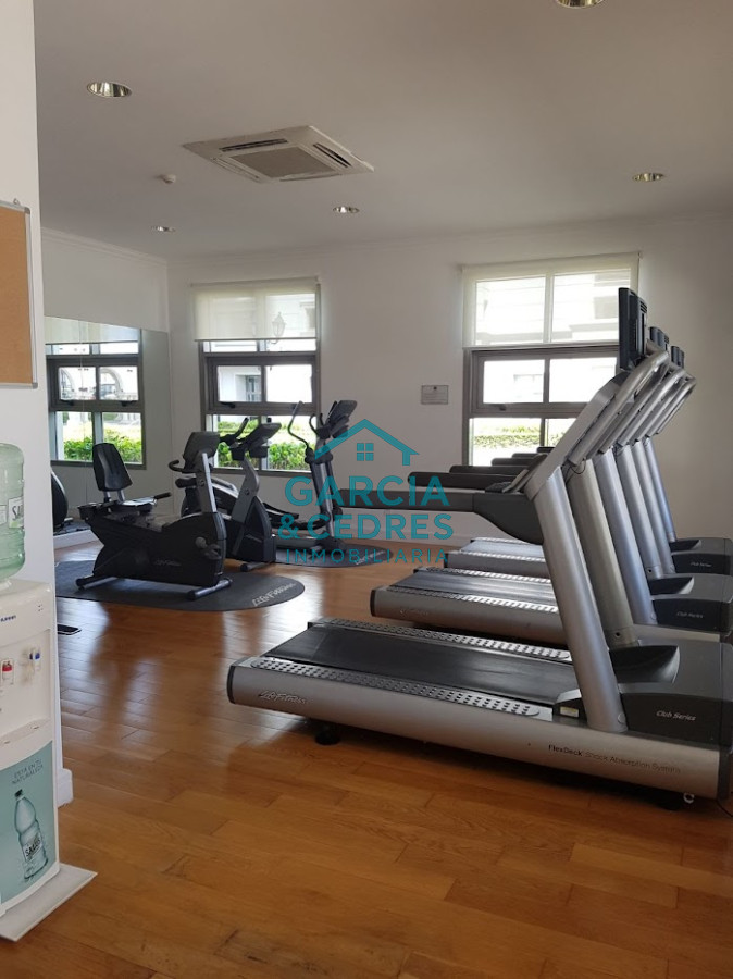 Apartamento ID.539 - Apartamento de 4 dormitorios en Torre Imperiale, Playa brava 