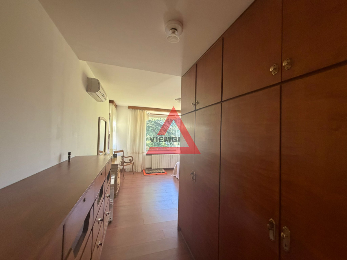 Casa ID.238 - Casa en Alquiler anual U$D 5500 Punta del este 3 dormitorios San Rafael , Parrillero , Piscina 