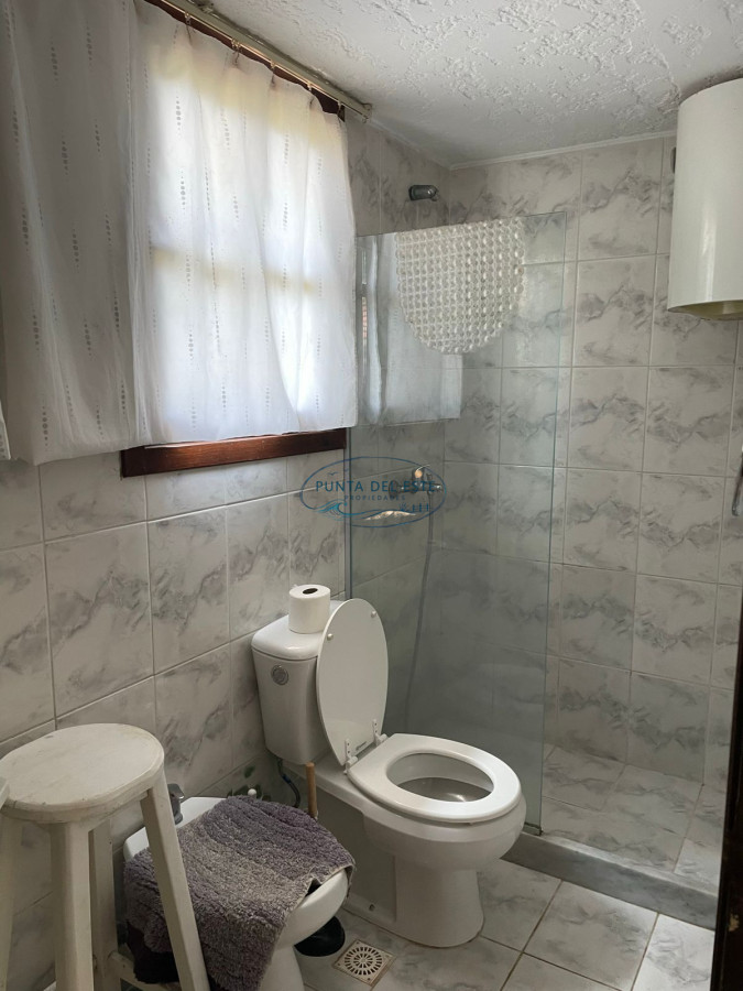Casa ID.33 - Casa en alquiler de 4 dormitorios de temporada en Punta del este , Playa mansa 