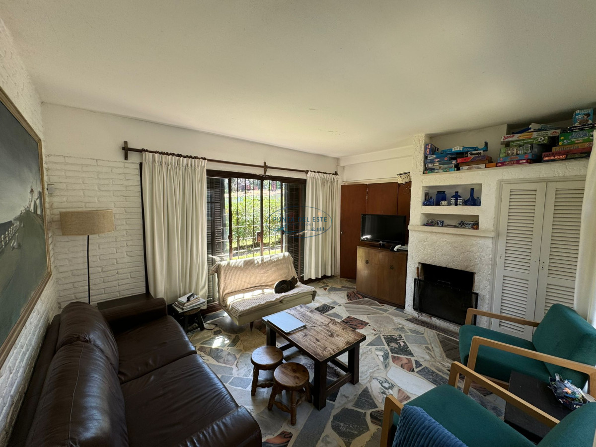 Casa ID.31 - Casa en alquiler temporal de 3 dormitorios en Punta del este , Cantegril 