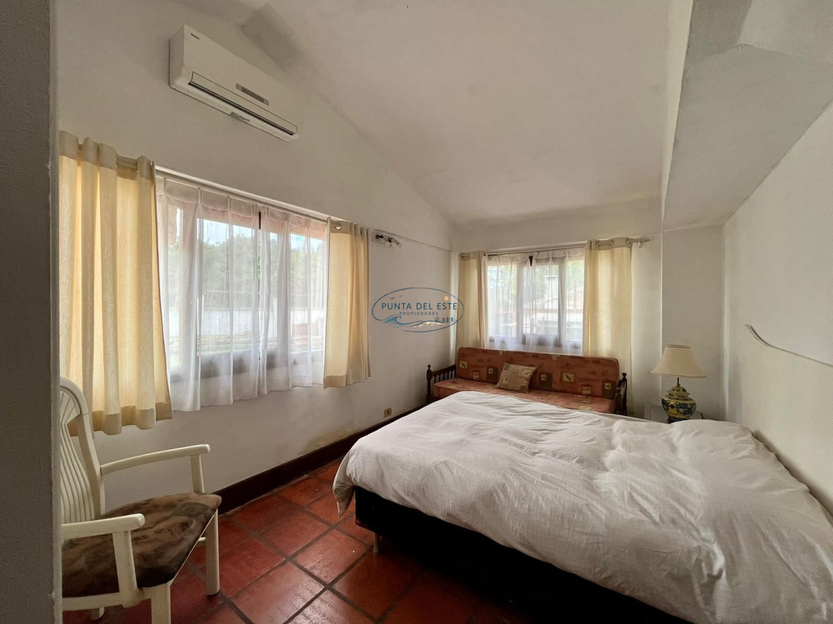 Casa ID.33 - Casa en alquiler de 4 dormitorios de temporada en Punta del este , Playa mansa 