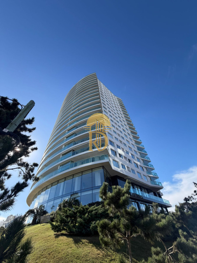 Apartamento en Venta de 3 dormitorios en Paramount , Punta del este -id-821-8