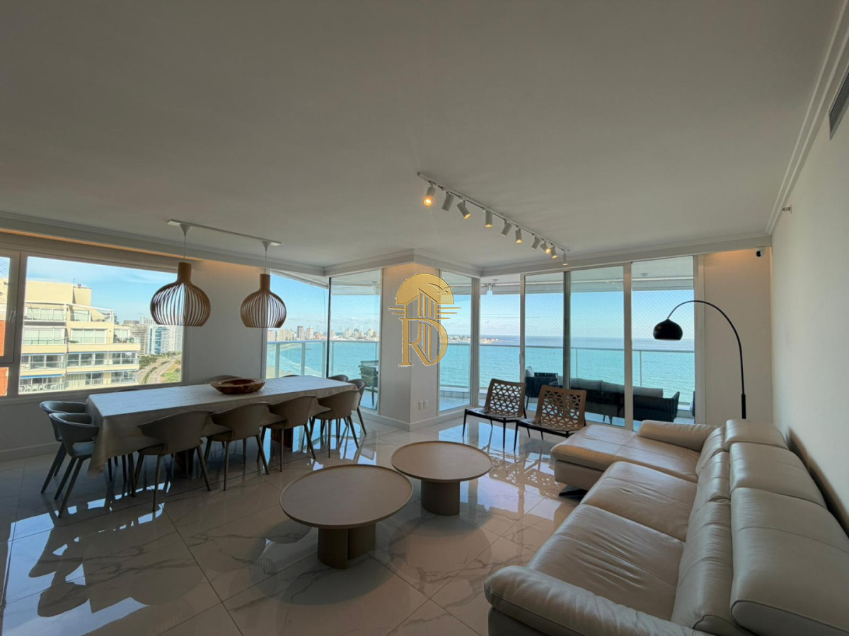 Apartamento en Venta de 3 dormitorios en Paramount , Punta del este -id-821-10
