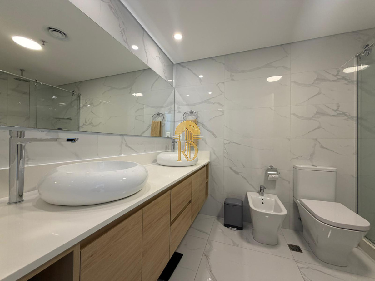 Apartamento en Venta de 3 dormitorios en Paramount , Punta del este -id-821-16