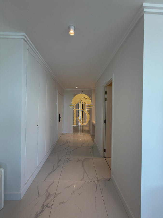Apartamento en Venta de 3 dormitorios en Paramount , Punta del este -id-821-13