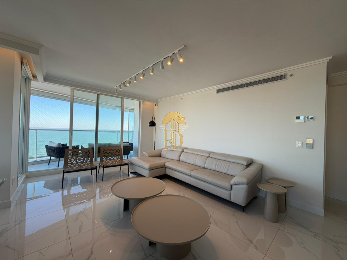 Apartamento en Venta de 3 dormitorios en Paramount , Punta del este -id-821-12