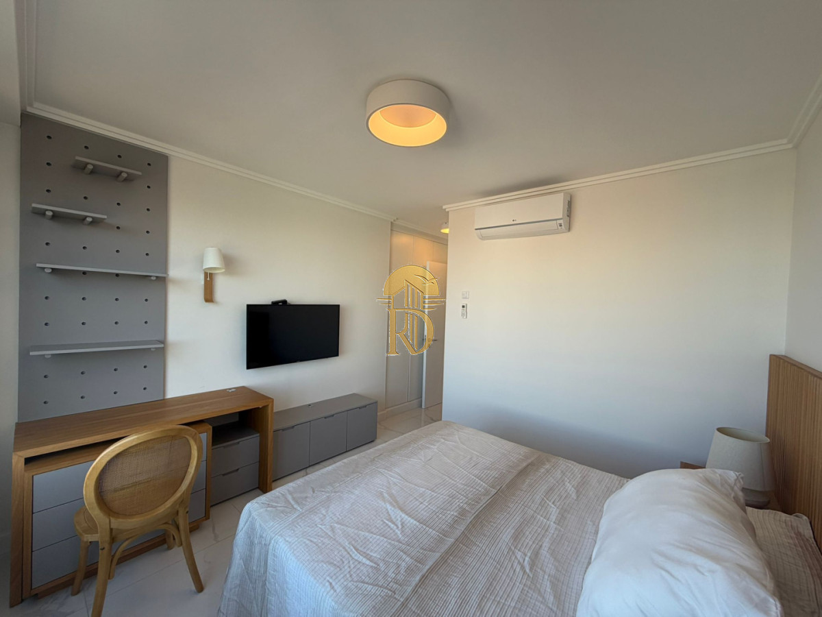 Apartamento en Venta de 3 dormitorios en Paramount , Punta del este -id-821-19