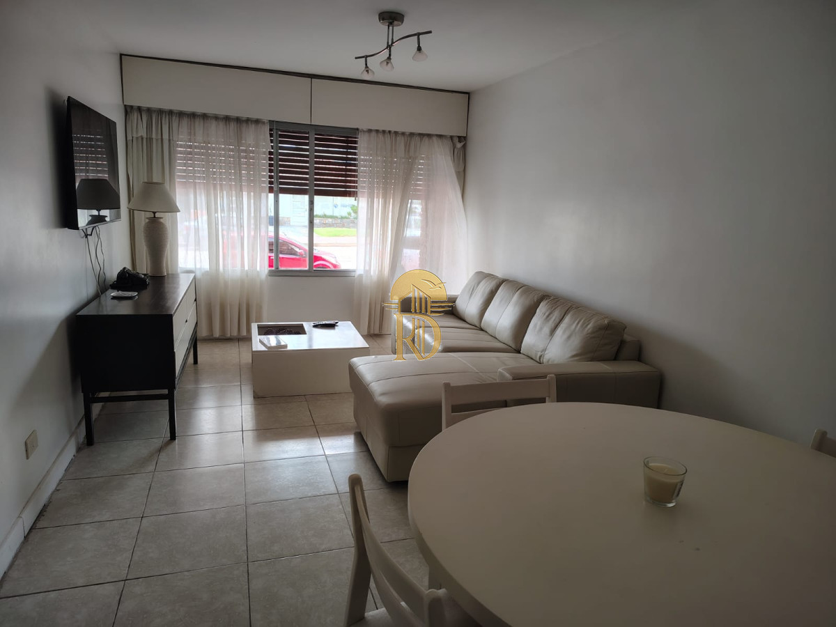 Apartamento Plena Península -id-396