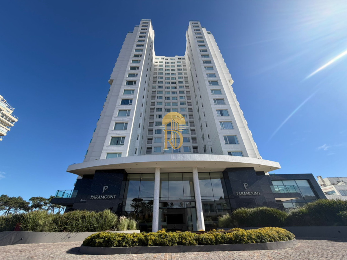 Apartamento en Venta de 3 dormitorios en Paramount , Punta del este -id-821-9
