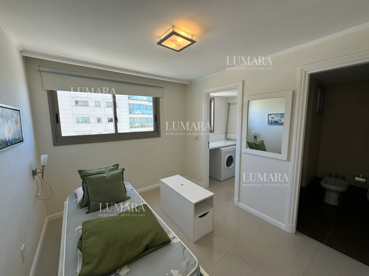 Apartamento ID.616 - Brava, 3 dormitorios y dependencia