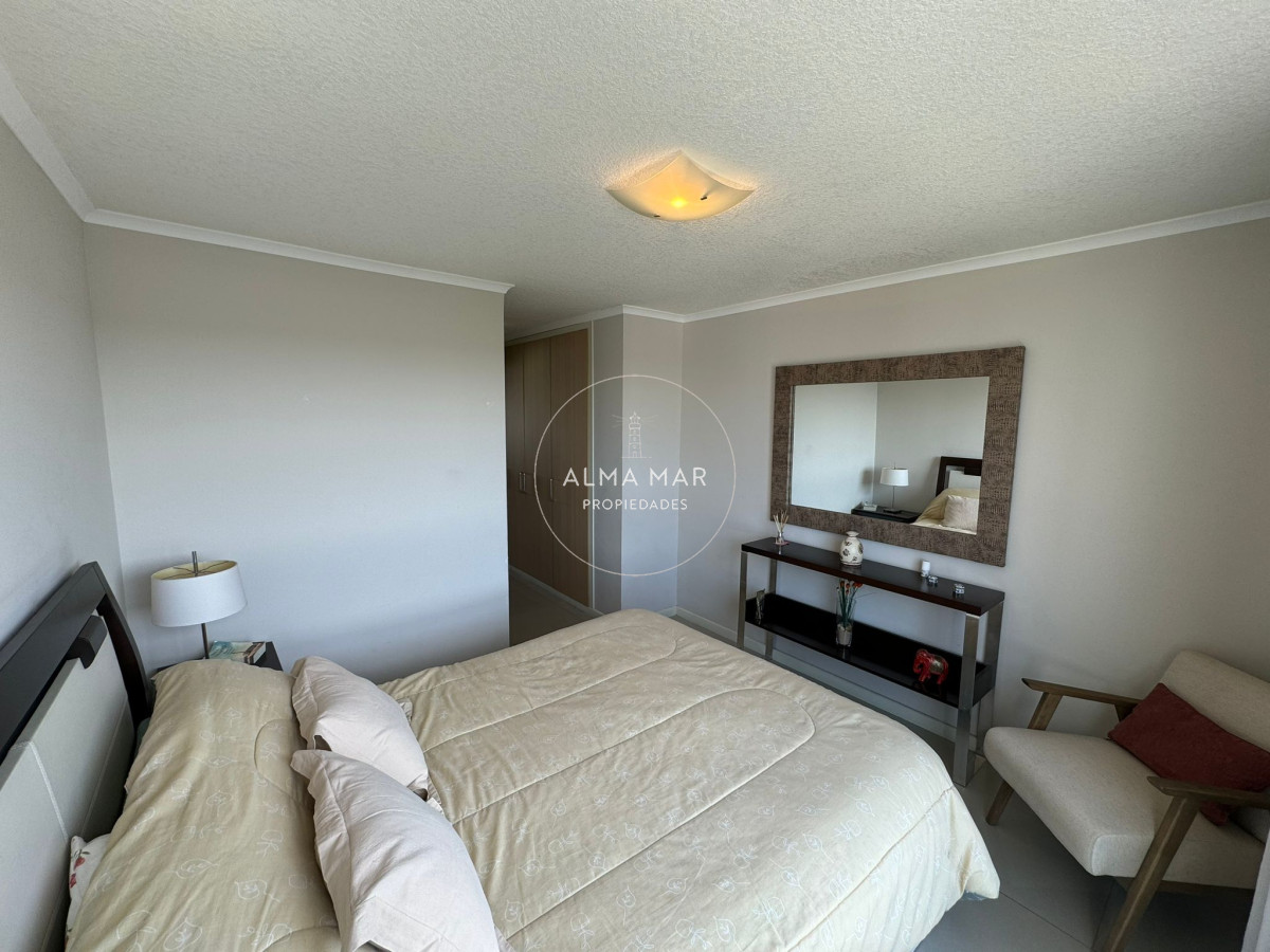 Apartamento ID.4320 - CÓMODO APARTAMENTO EN OCEAN DRIVE 