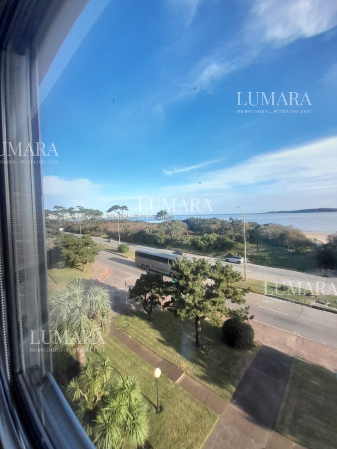 Apartamento ID.2136 - Mansa frente al mar con piscina gym parrilleros  cochera para 3 autos