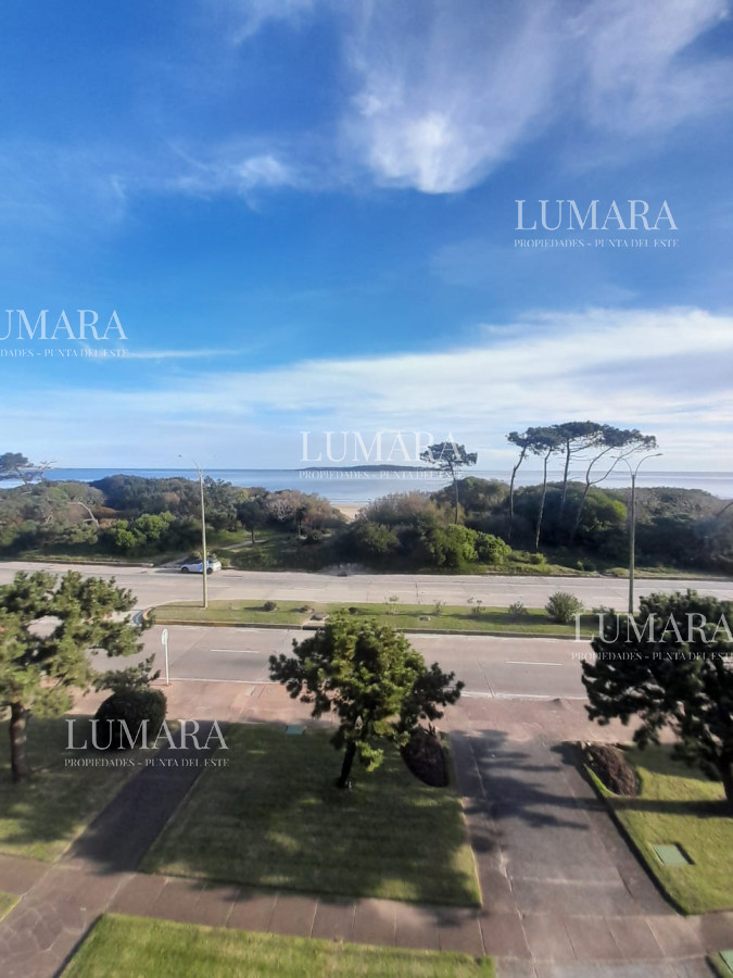 Apartamento ID.2136 - Mansa frente al mar con piscina gym parrilleros  cochera para 3 autos