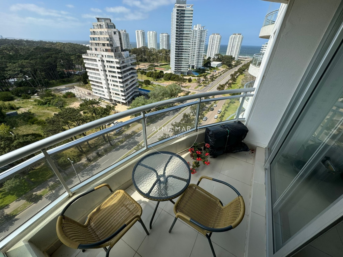 Apartamento ID.4320 - CÓMODO APARTAMENTO EN OCEAN DRIVE 