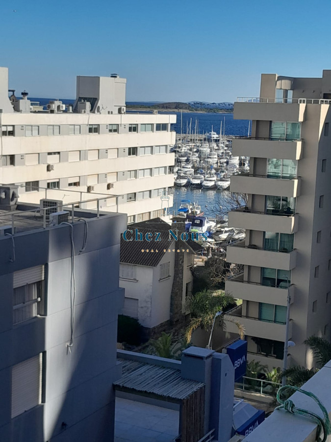 Apartamento ID.2133 - Peninsula con garaje