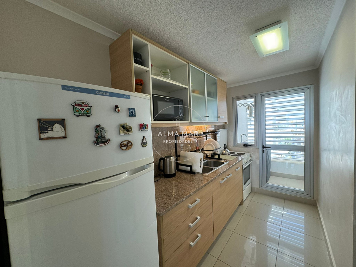 Apartamento ID.4320 - CÓMODO APARTAMENTO EN OCEAN DRIVE 