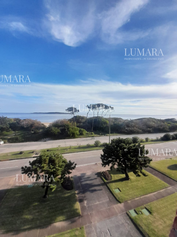 Apartamento ID.2136 - Mansa frente al mar con piscina gym parrilleros  cochera para 3 autos