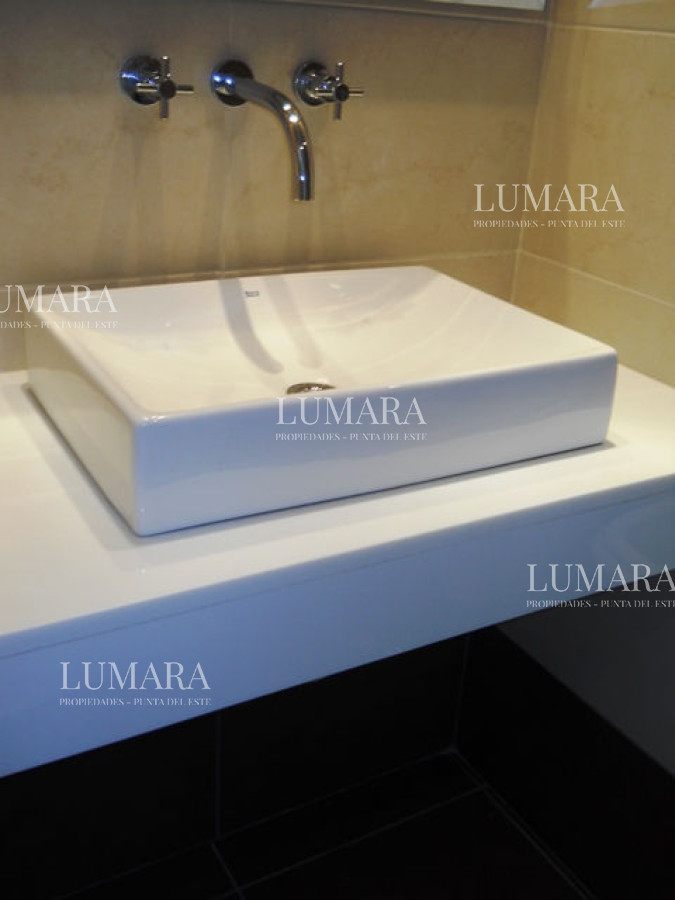 Apartamento ID.616 - Brava, 3 dormitorios y dependencia