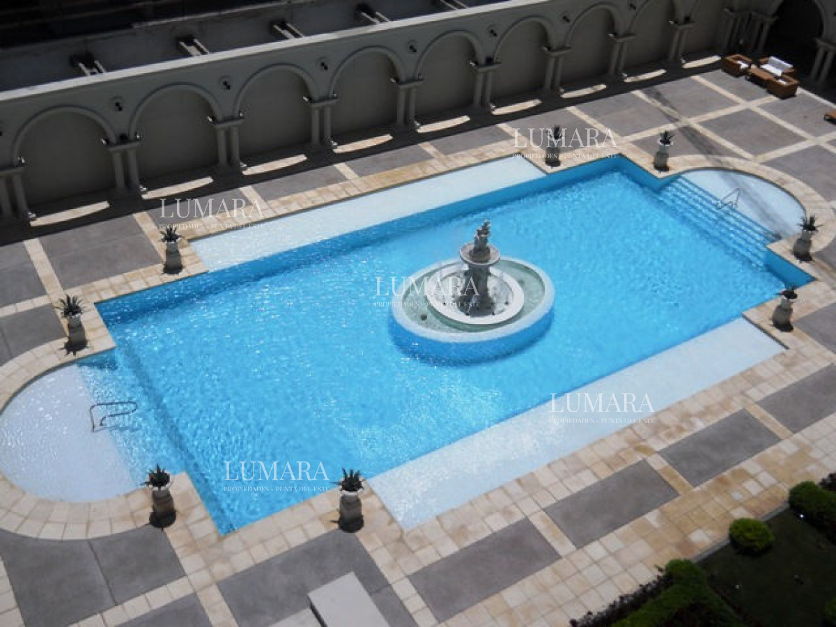 Apartamento ID.616 - Brava, 3 dormitorios y dependencia