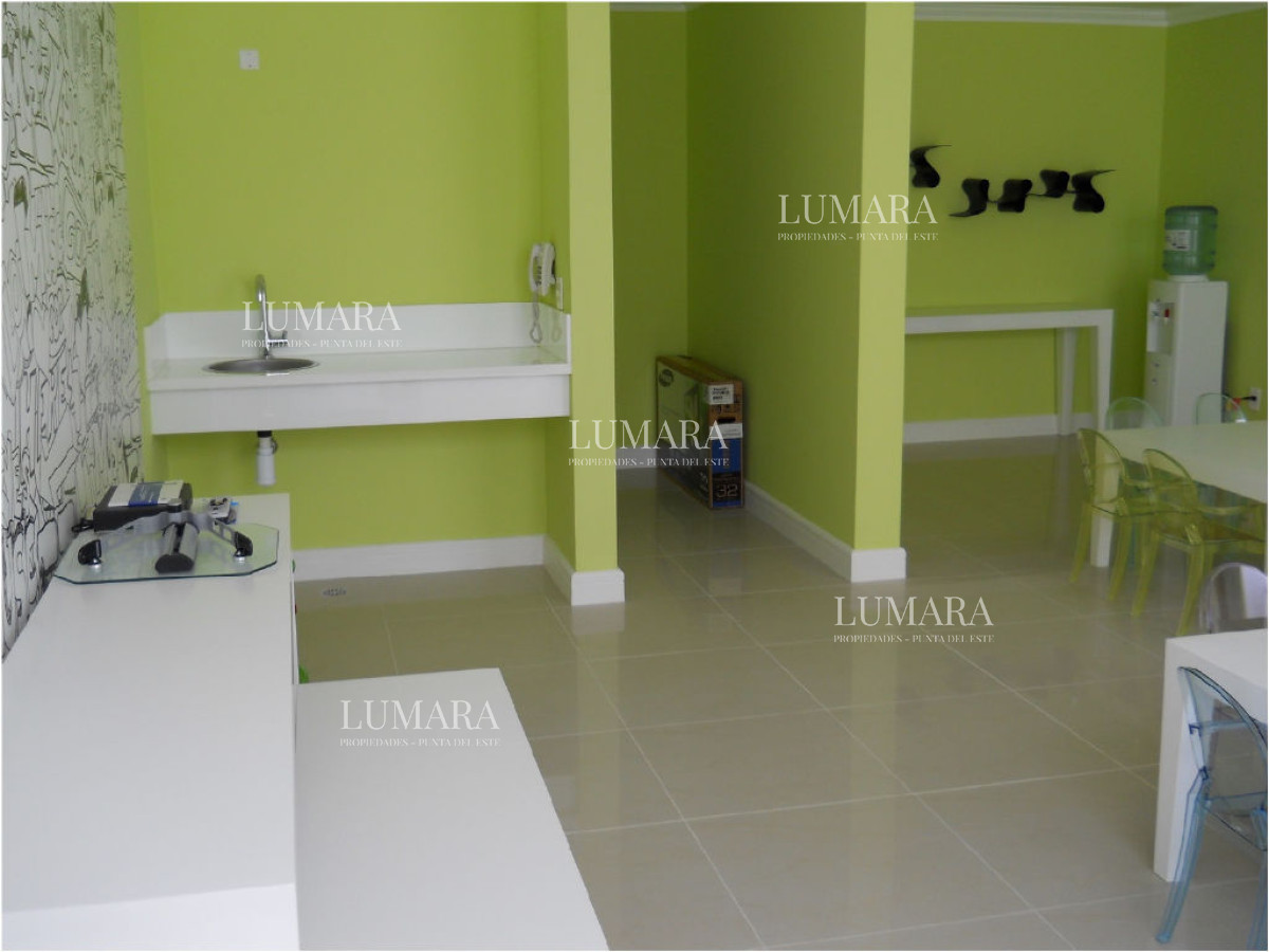 Apartamento ID.616 - Brava, 3 dormitorios y dependencia
