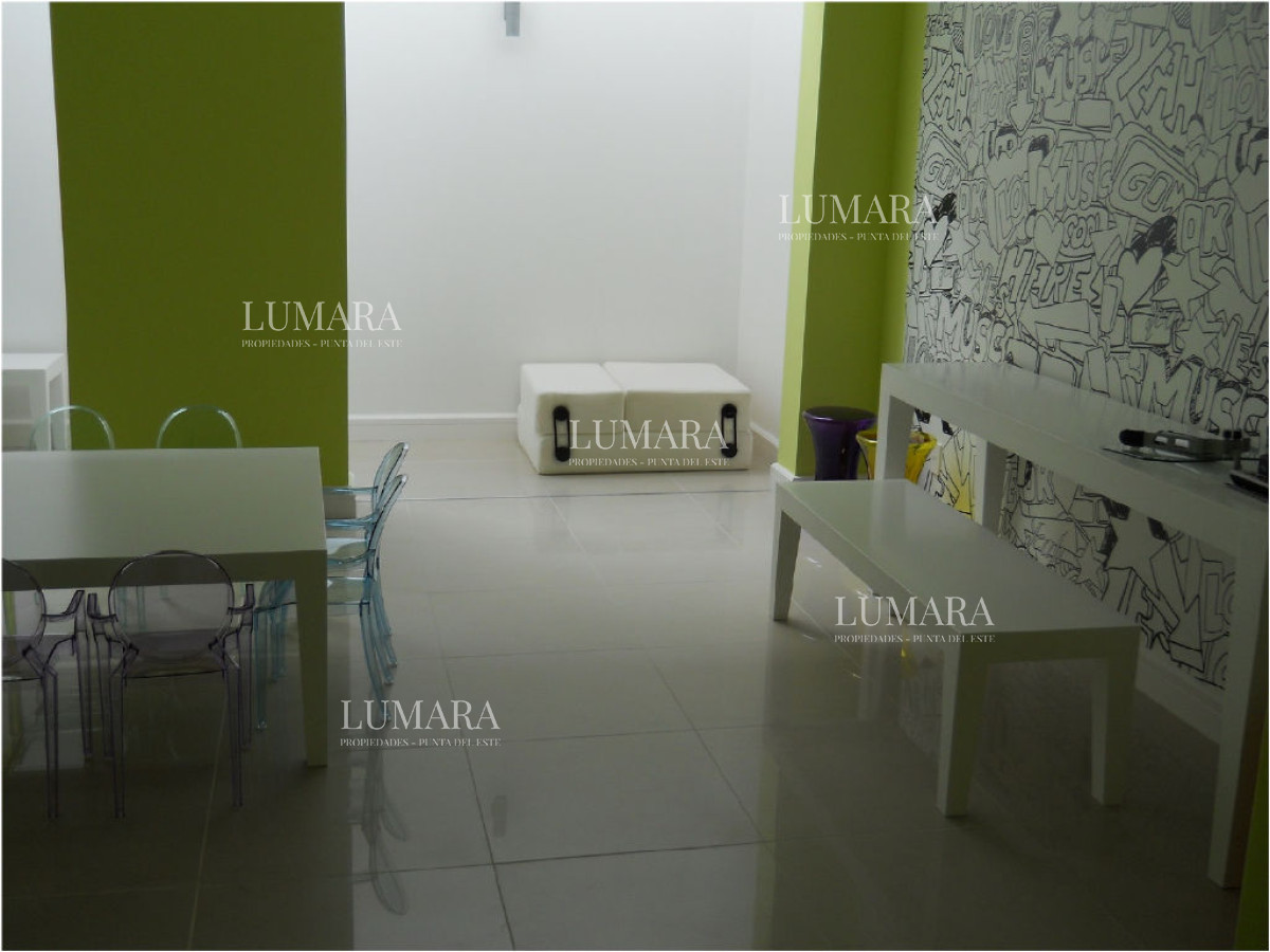 Apartamento ID.616 - Brava, 3 dormitorios y dependencia