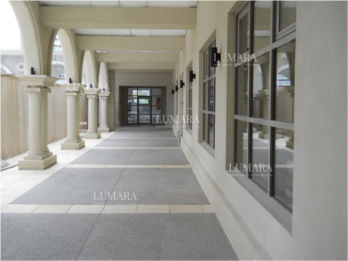 Apartamento ID.616 - Brava, 3 dormitorios y dependencia