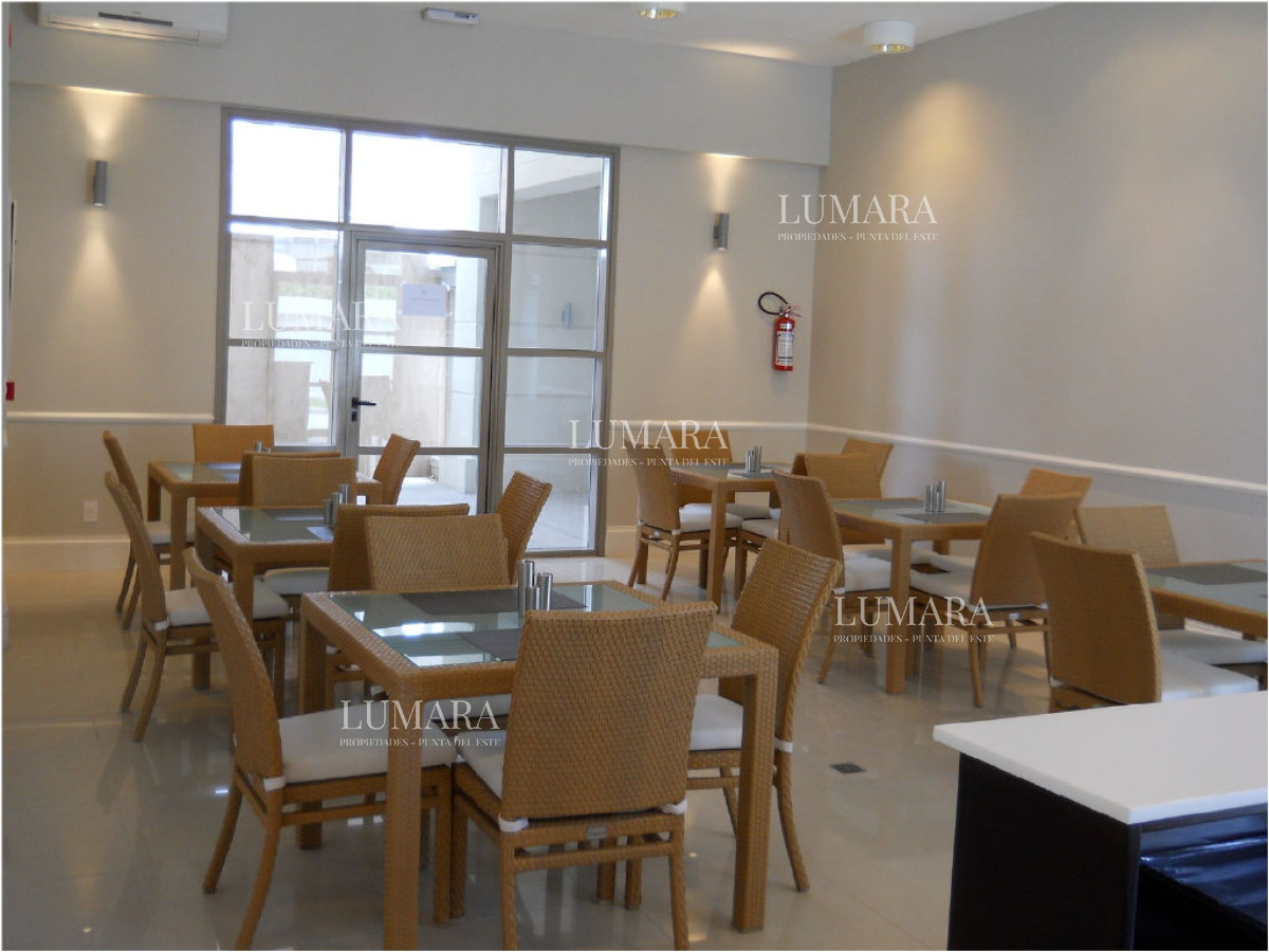 Apartamento ID.616 - Brava, 3 dormitorios y dependencia