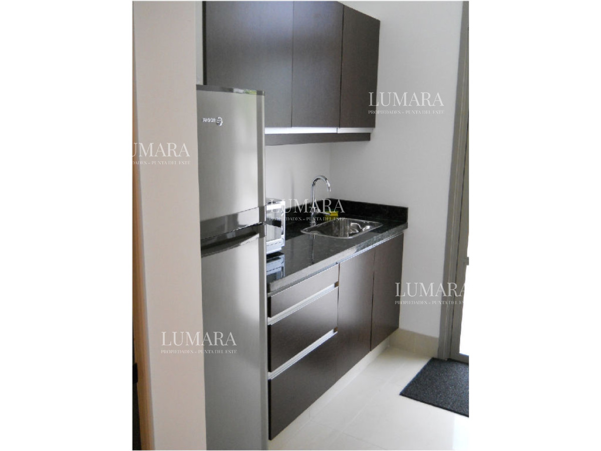 Apartamento ID.616 - Brava, 3 dormitorios y dependencia