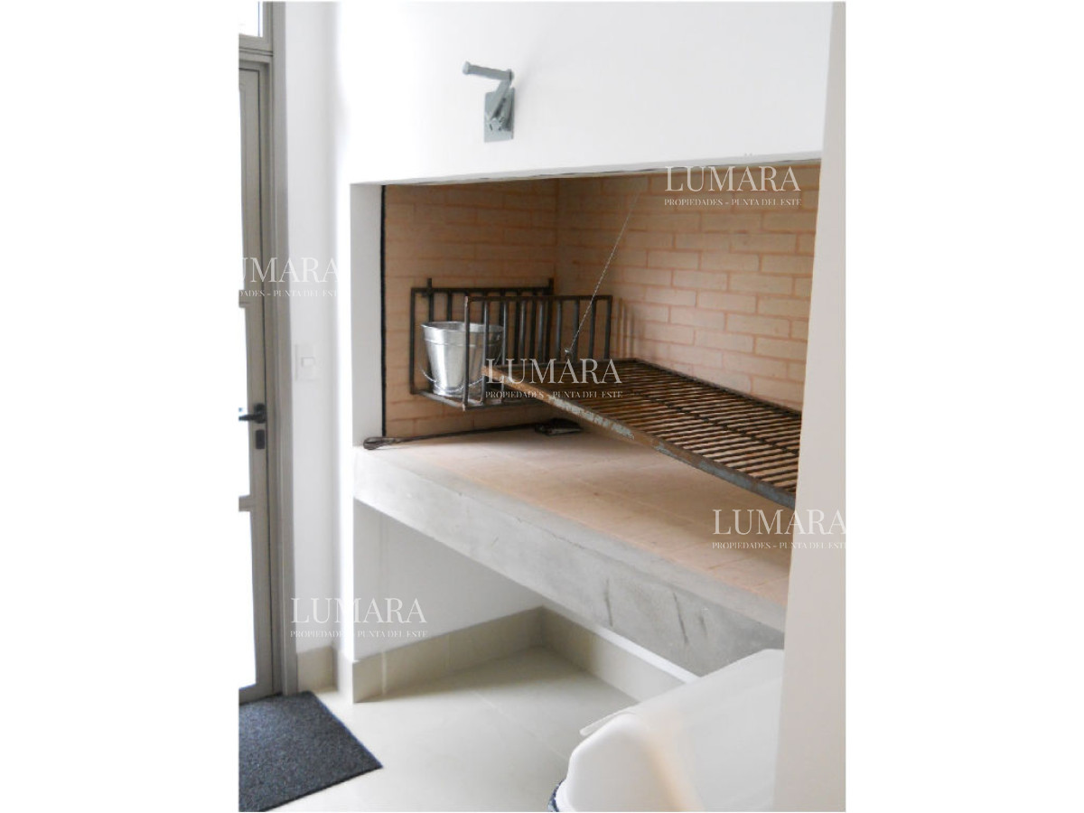 Apartamento ID.616 - Brava, 3 dormitorios y dependencia