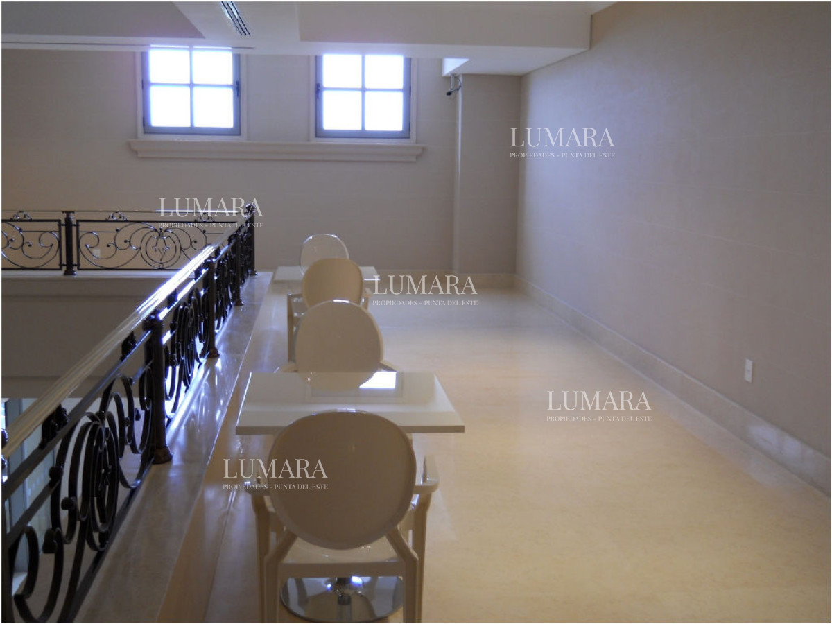 Apartamento ID.616 - Brava, 3 dormitorios y dependencia