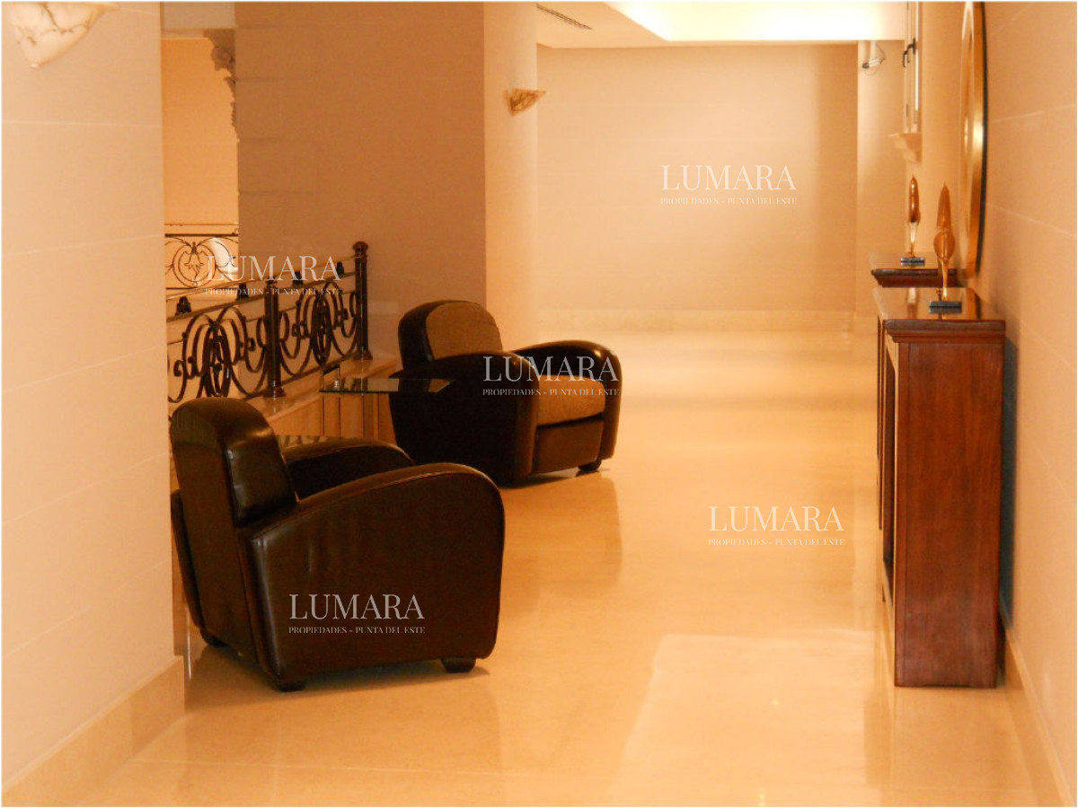 Apartamento ID.616 - Brava, 3 dormitorios y dependencia