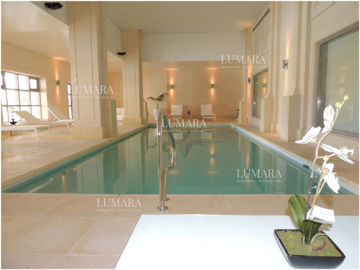 Apartamento ID.616 - Brava, 3 dormitorios y dependencia