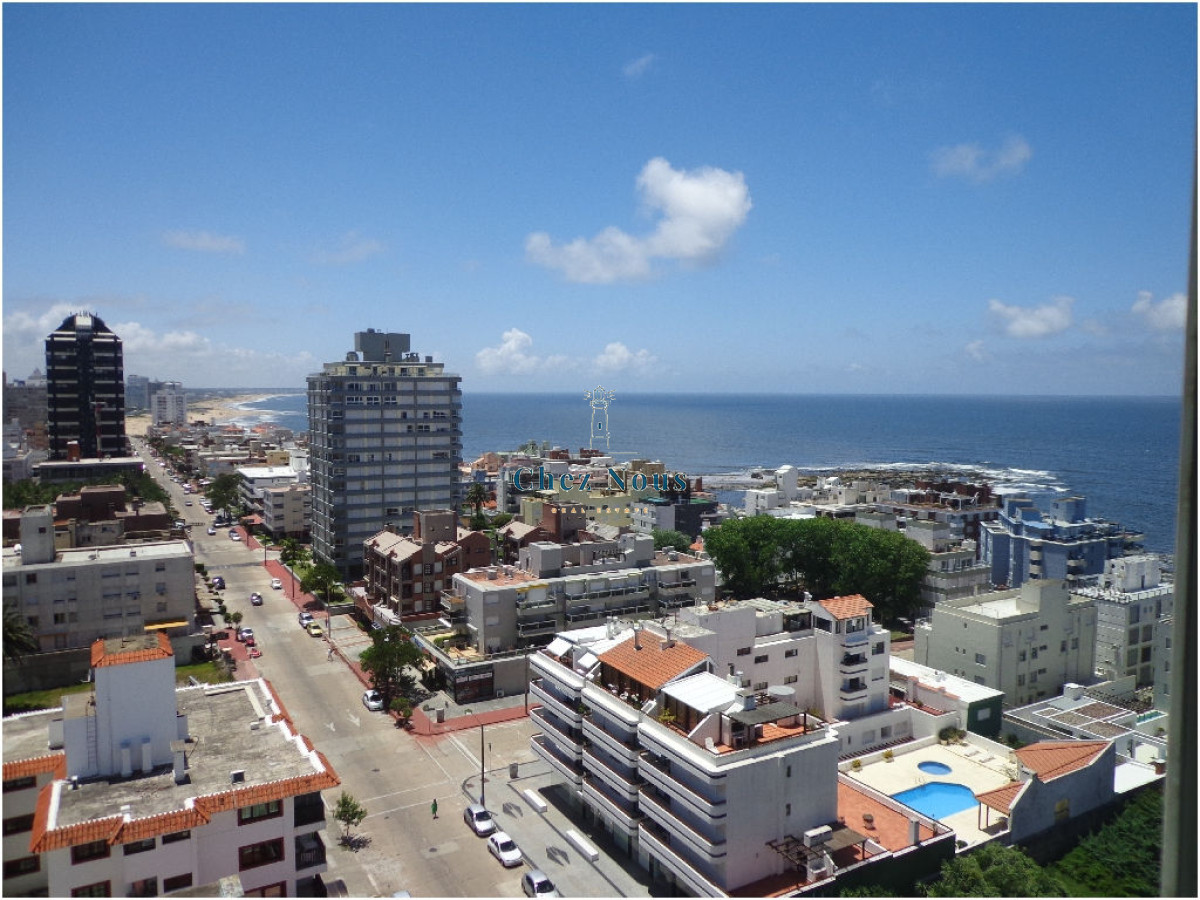 Apartamento ID.679 - Península, 3 dormitorios y dependencia