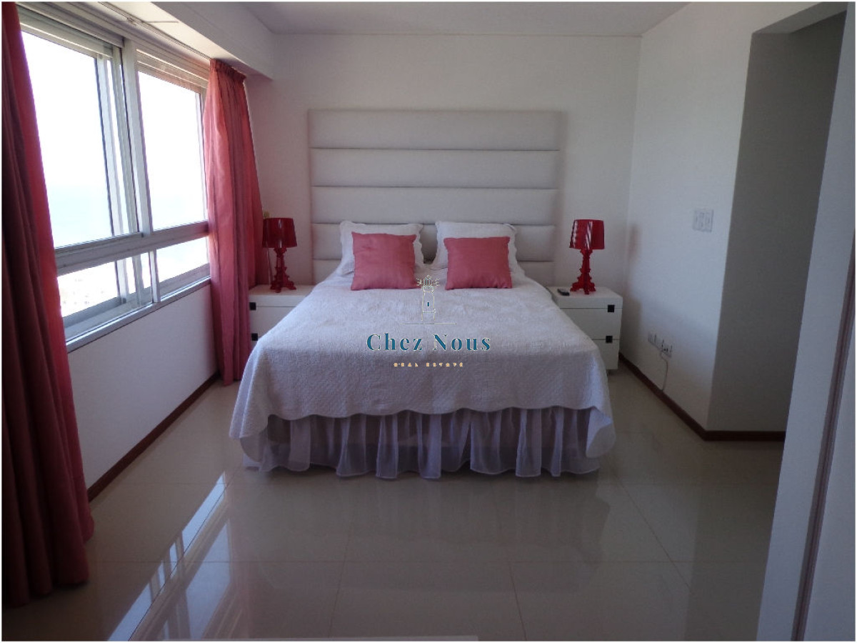 Apartamento ID.679 - Península, 3 dormitorios y dependencia