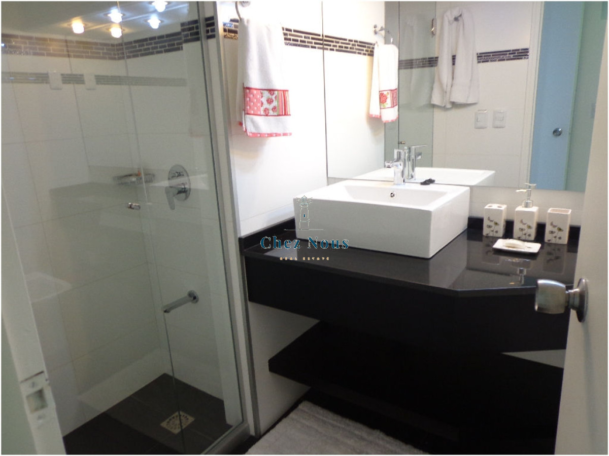 Apartamento ID.679 - Península, 3 dormitorios y dependencia