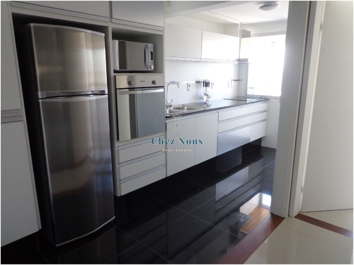 Apartamento ID.679 - Península, 3 dormitorios y dependencia