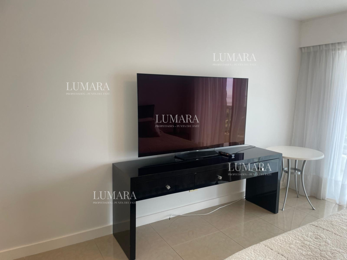 Apartamento ID.943 - Primera fila mansa con todos los 