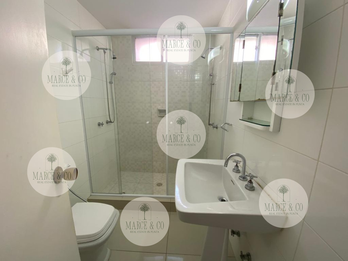 Apartamento ID.1216 - Sobre calle 20 y a pasos de todo!!