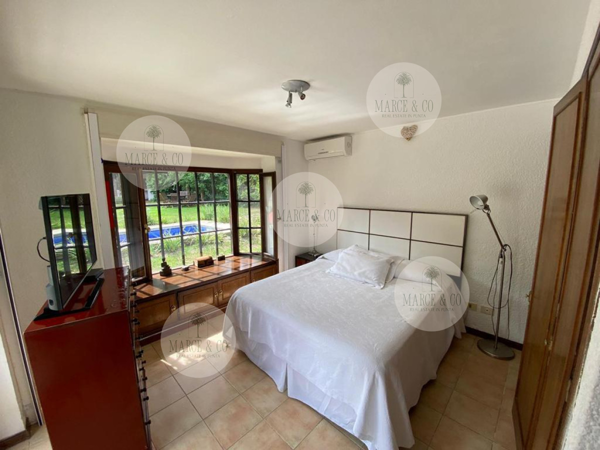 Casa ID.733 - ESPECTACULAR CASA EN LUGANO 5 DORMITORIOS 4 BAÑOS 