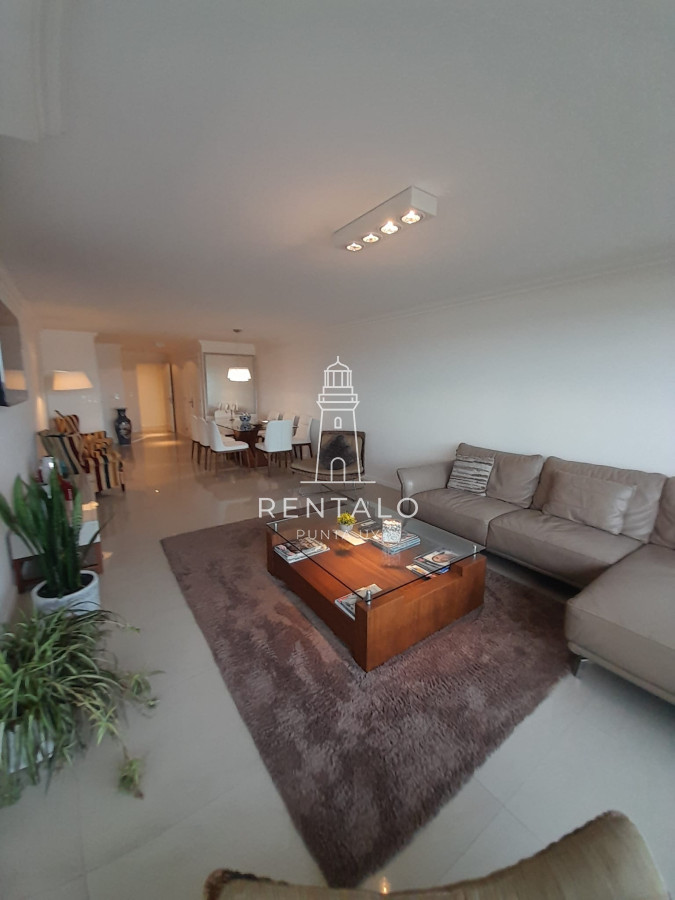 Apartamento ID.843 - Apartamento en venta de 3 dormitorios en Punta del este , Torre Imperiale , Playa Mansa 