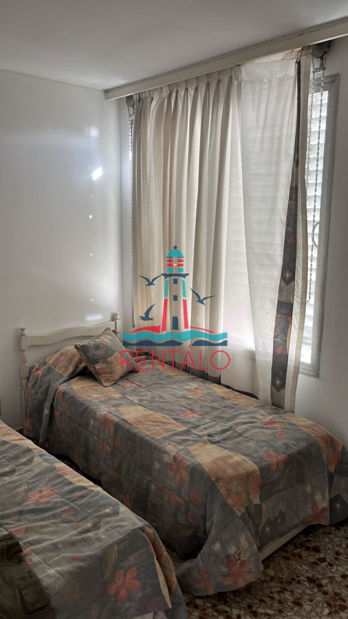 Apartamento ID.590 - Apartamento de 2 dormitorios en Gorlero , Vista al Mar , Punta del este 